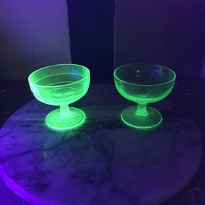 Vaseline Glass Sundae Cups 1 LEFT!!!